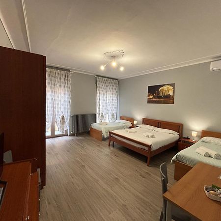 Domus Hotel Caselle Torinese Eksteriør bilde